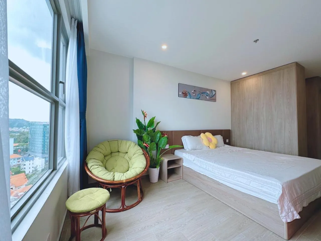 The Song Vung Tau Near Beach -Harry Apartment 0*,